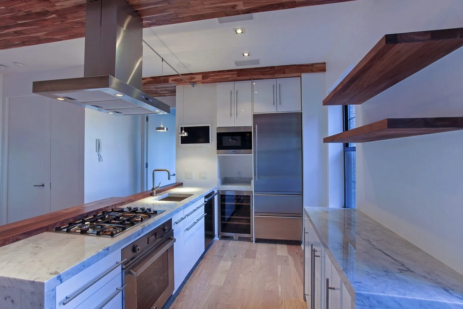 Alphabet City Condo — East Village, NY — photo 3 of 10 by Grandeur Hills Group