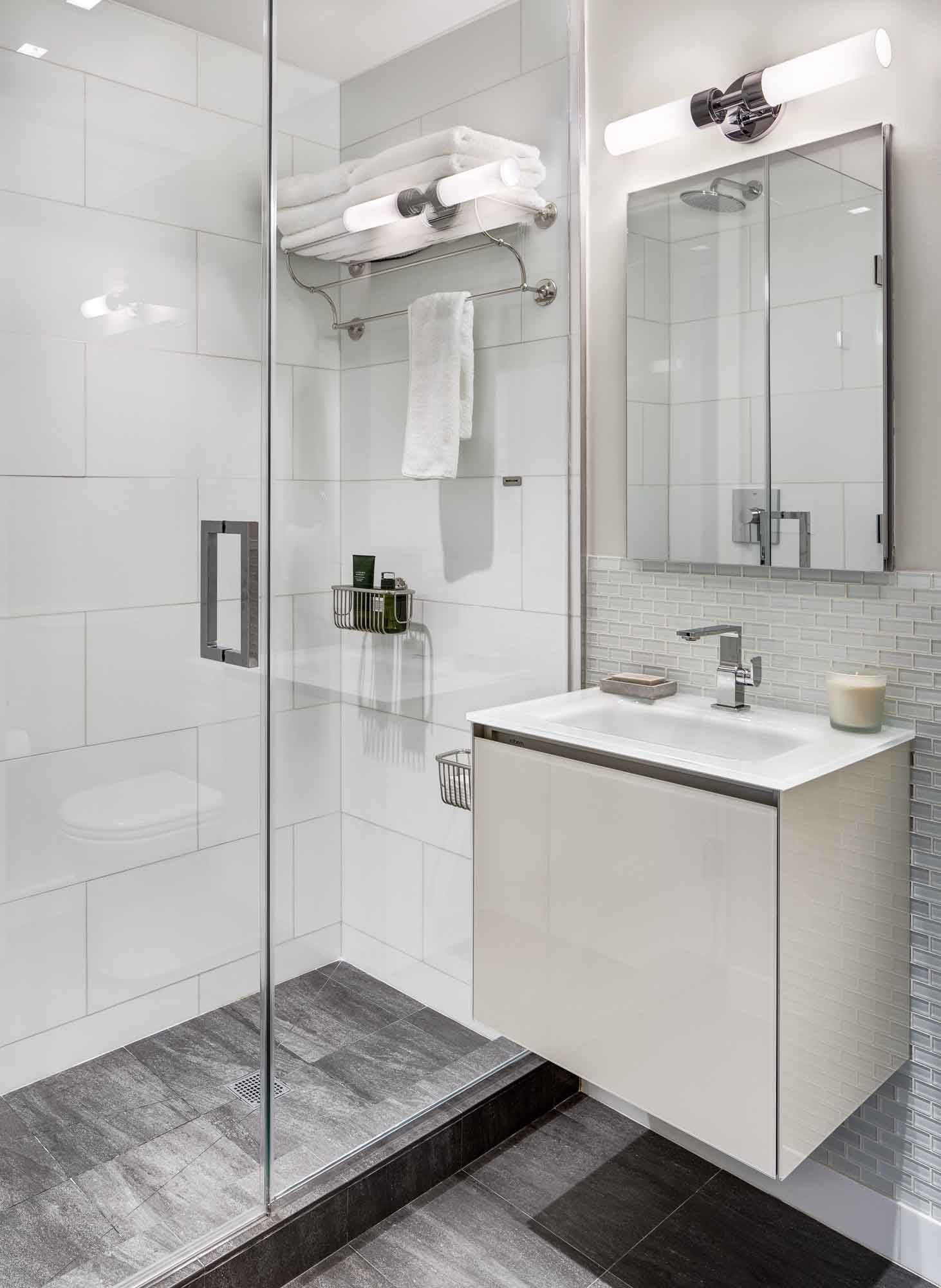 Bowery Luxury Apartment — Lower East Side, NY — photo 4 of 12 by Grandeur Hills Group