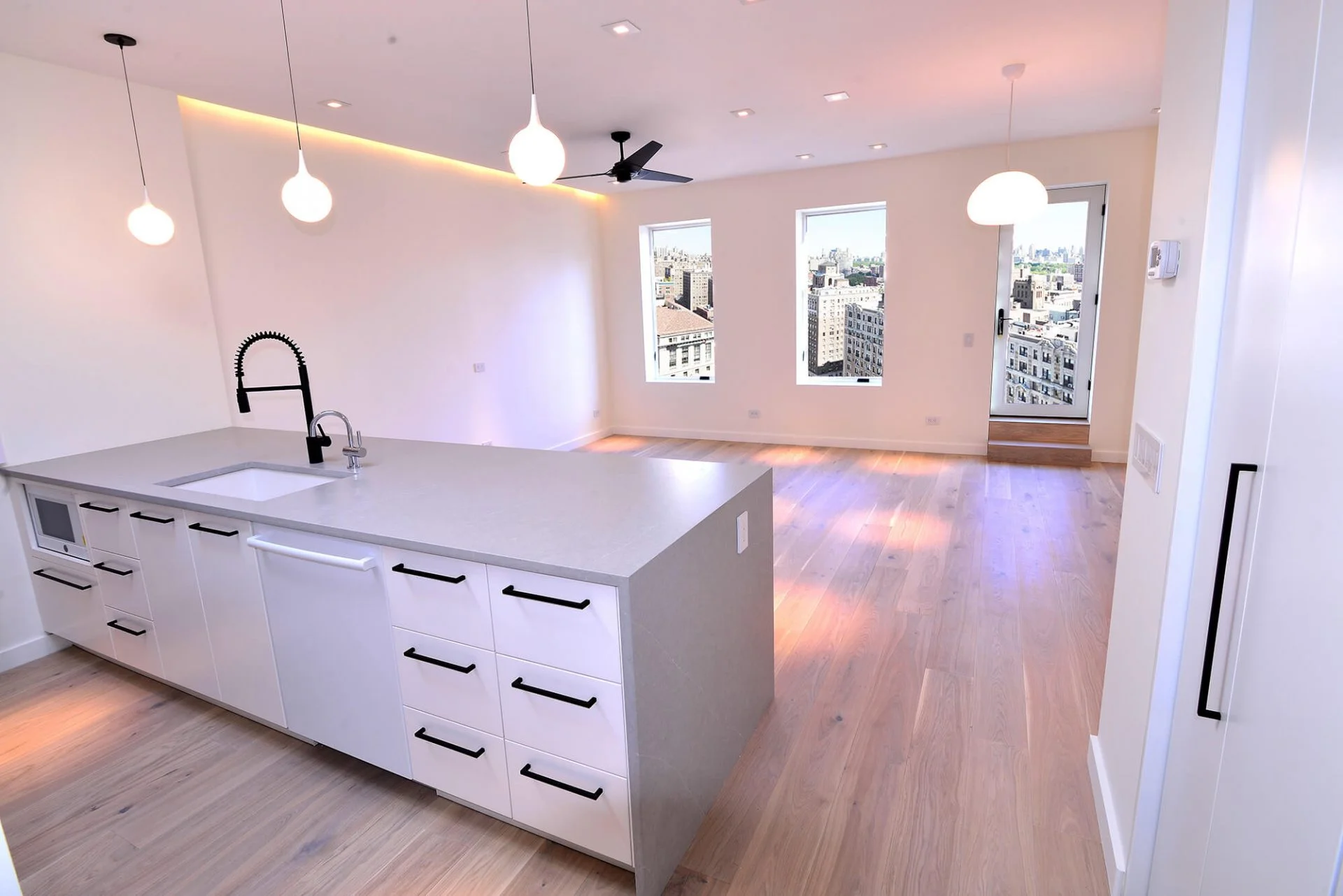 Townhouse & Brownstone Renovation project — Greenwich Village Townhouse, Greenwich Village, NY, by Grandeur Hills Group